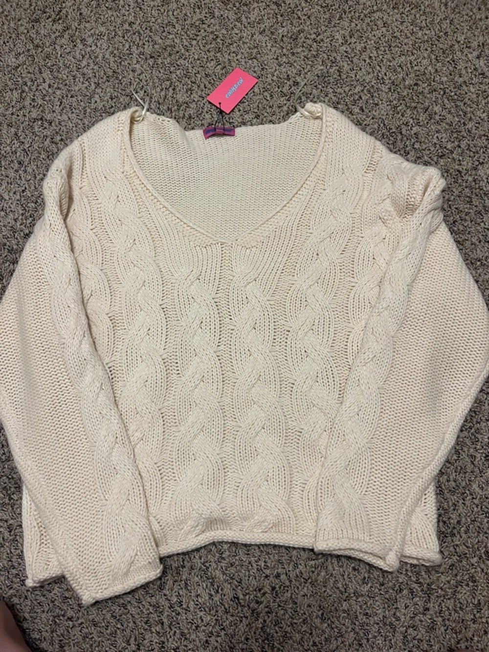Edikted Cream Cable V-Neck Sweater
